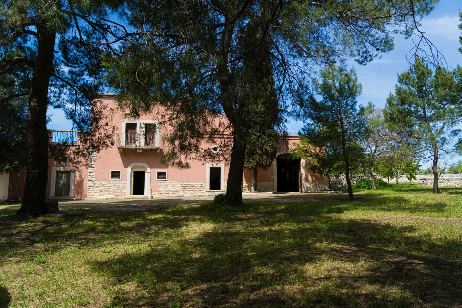 Ancient House for sale in Bari, Puglia