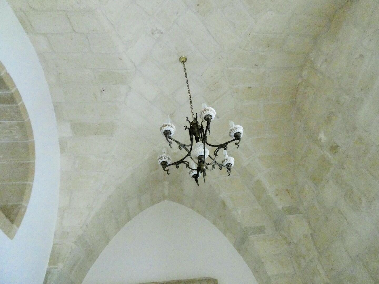 Detail vaulted ceiling